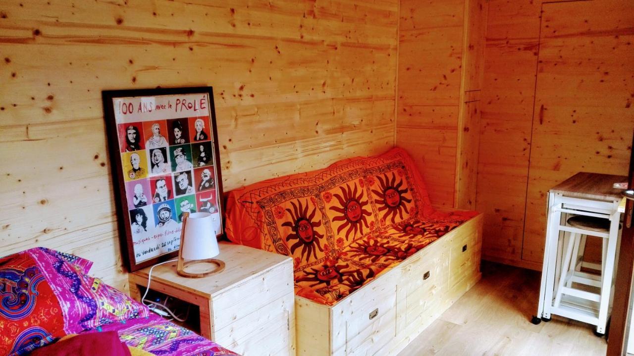 Bed and Breakfast Nimes En Garrigues Exterior foto