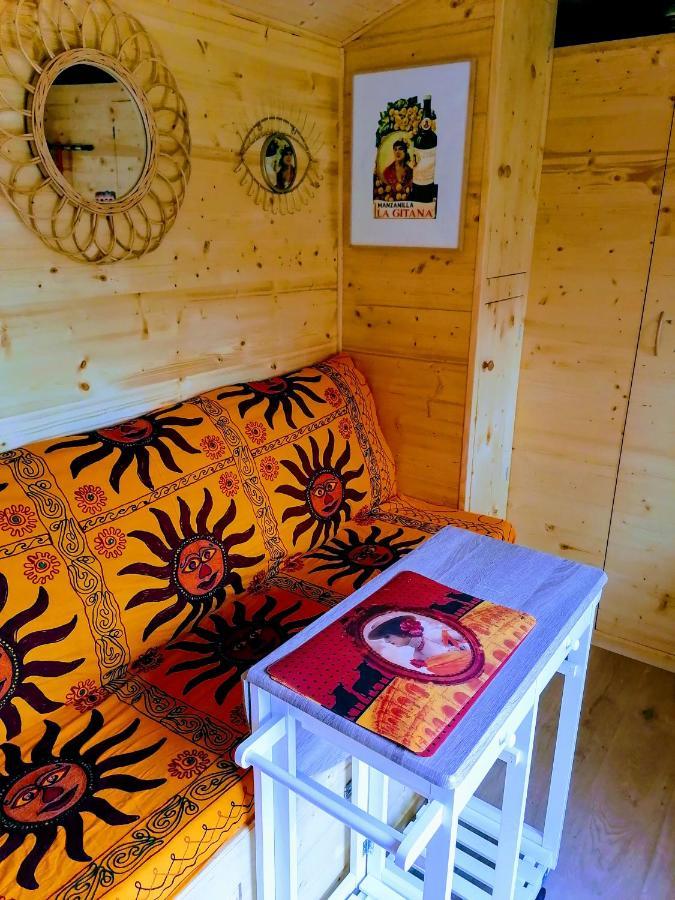 Bed and Breakfast Nimes En Garrigues Exterior foto