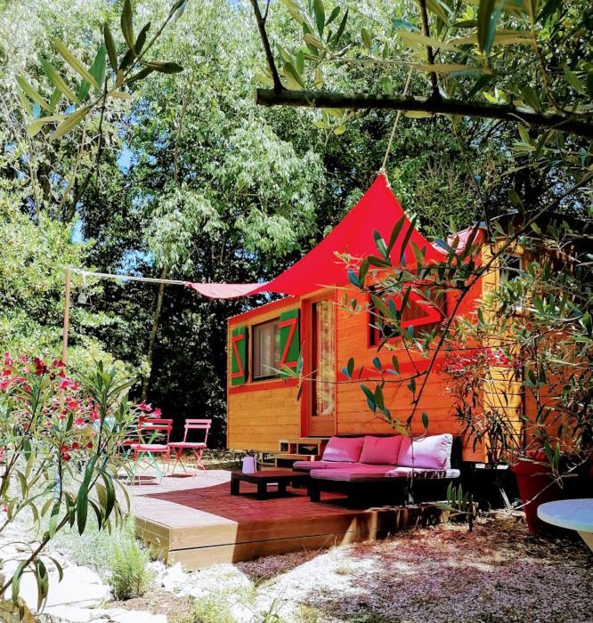 Bed and Breakfast Nimes En Garrigues Exterior foto