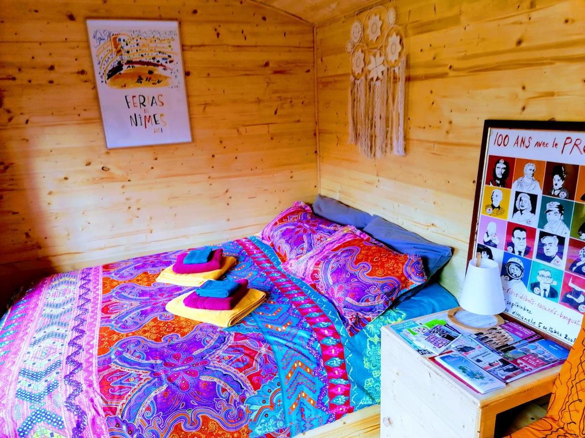 Bed and Breakfast Nimes En Garrigues Exterior foto